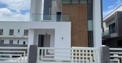 5Bedrooms Fully Detached Duplex with BQ