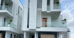 5Bedrooms Fully Detached Duplex with BQ