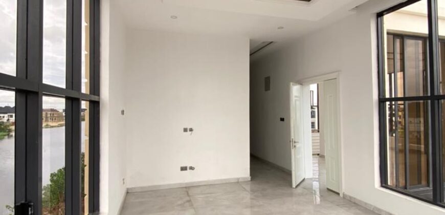 5Bedrooms Fully-Detached Duplex with Bq