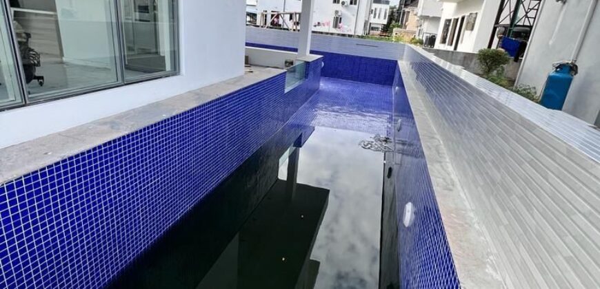 5-Bedroom Lekki Detached Luxurious Duplex with Swimming Pool, Gym & Cinema + BQ