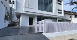 5-Bedroom Lekki Detached Luxurious Duplex with Swimming Pool, Gym & Cinema + BQ