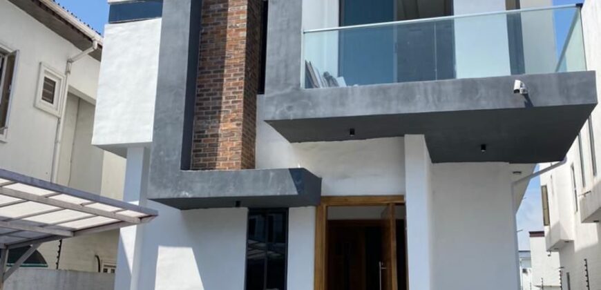 5 Bedrooms Full-Detached Lekki Contemporary Duplex with Swimming Pool