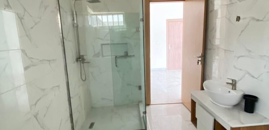 5 Bedrooms Full-Detached Lekki Contemporary Duplex with Swimming Pool